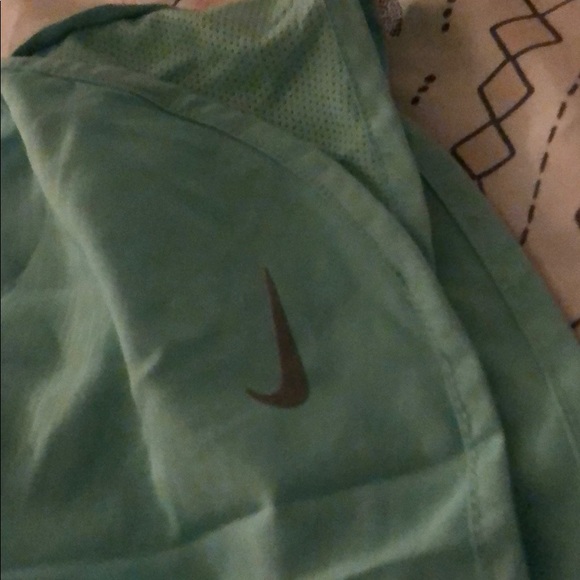 Running shorts - Picture 2 of 3